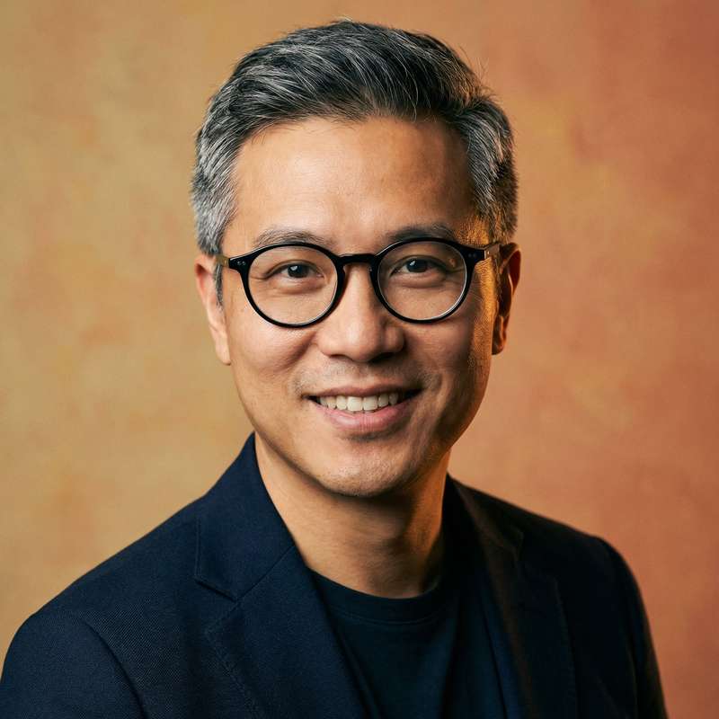 17c一起草影视导演陈导远